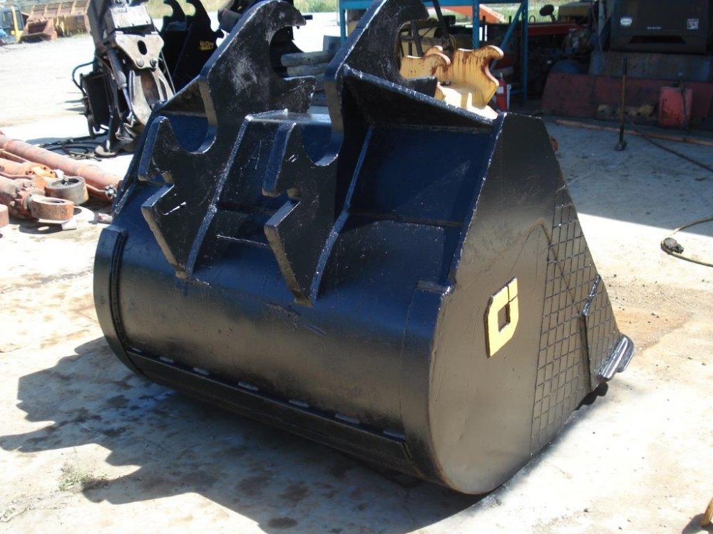 72 inch CleanUp Bucket For Sale Excavator Parts VI Equipment