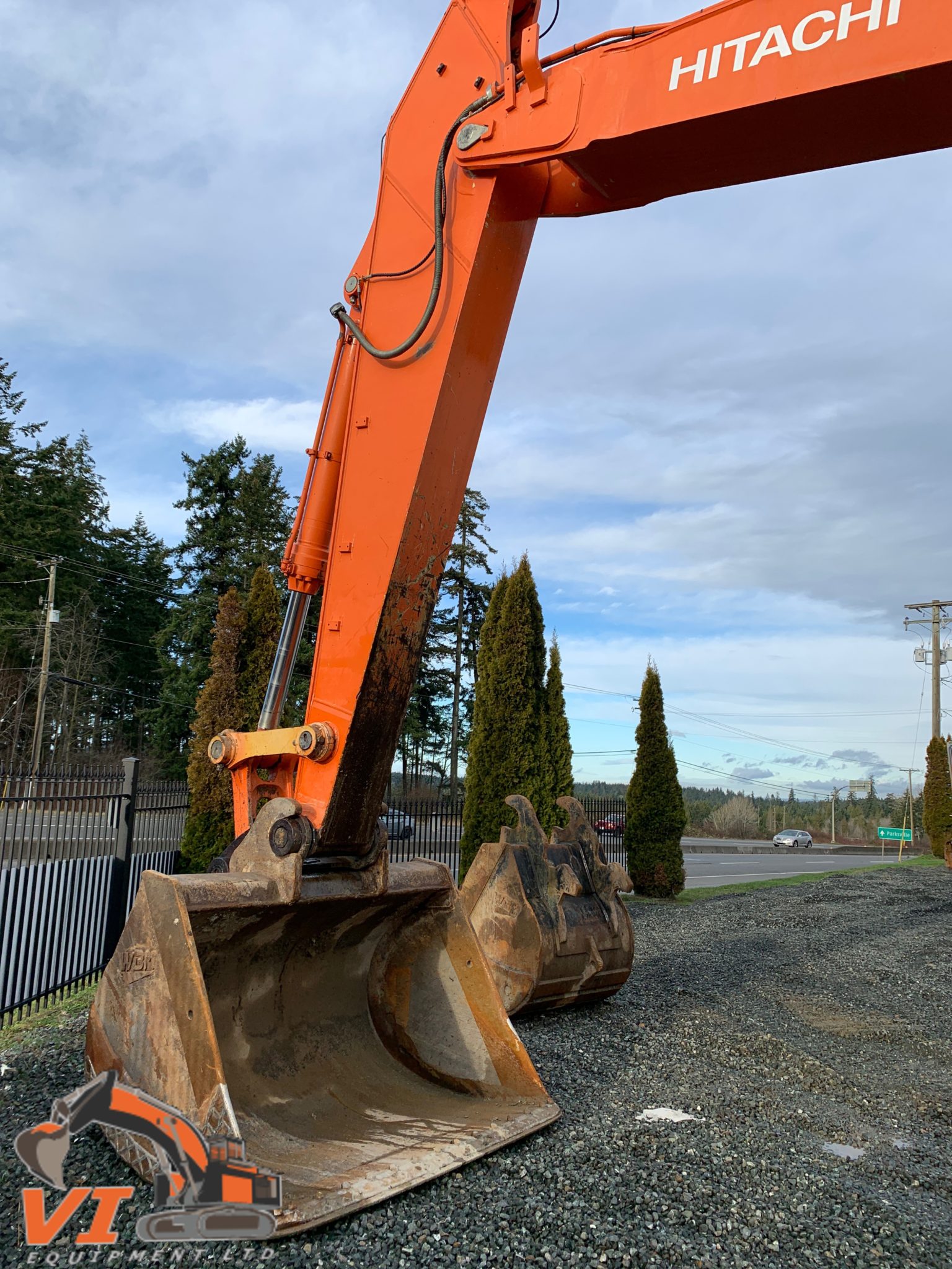 Hitachi ZX450 LC Excavator 89,000 V.I. Equipment